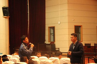 经验为马，心向所行——太阳成官网成功举办新老生交流会
