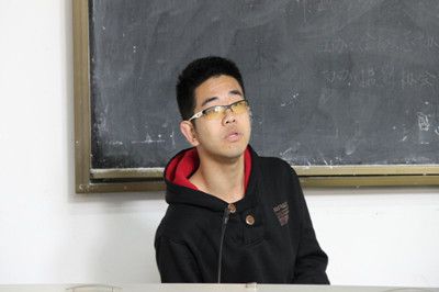 团委引擎，助力刑司——太阳成官网成功举办2014-2015学年第一学期团干培训大会
